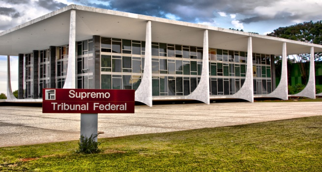Capa Constitucional