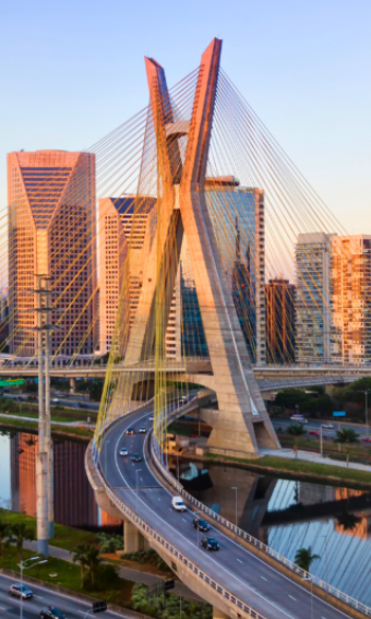 Foto Aérea da Ponte Estaiada em São Paulo